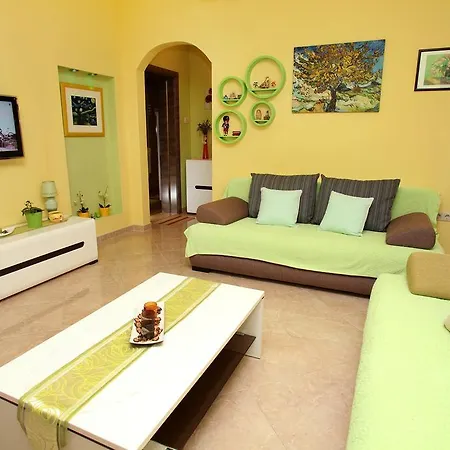 Apartament Mini